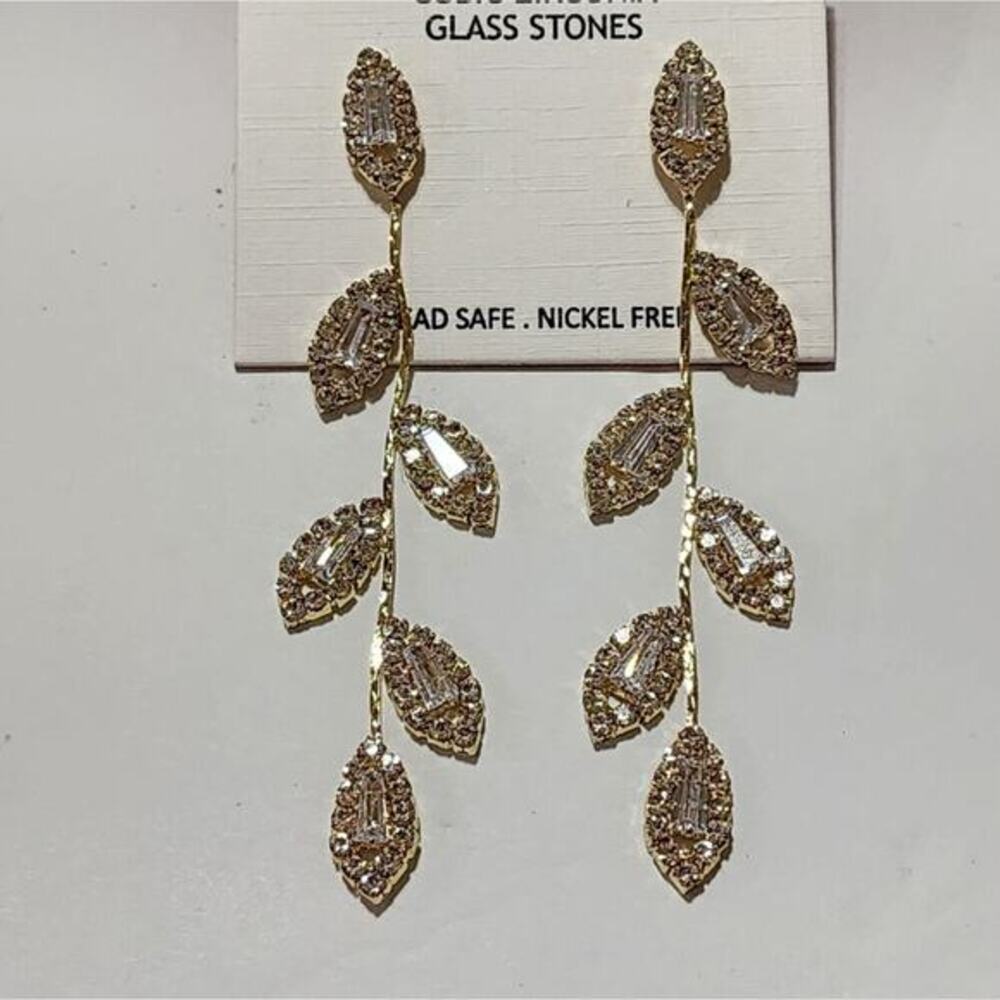 Christian Siriano Jeweled Leaf Drop Chandelier Earrings New‎ - Picture 3 of 5